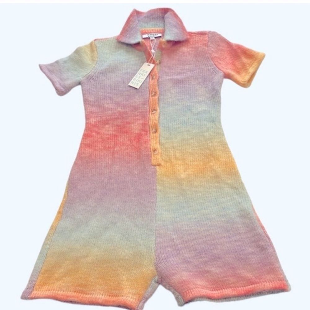 Frankies Bikinis NEW “Rose”knitted short sleeved shorts romper, size small. - Picture 6 of 14